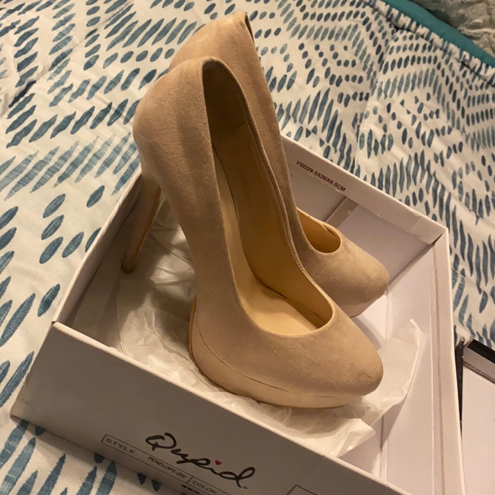 Nude platform heels